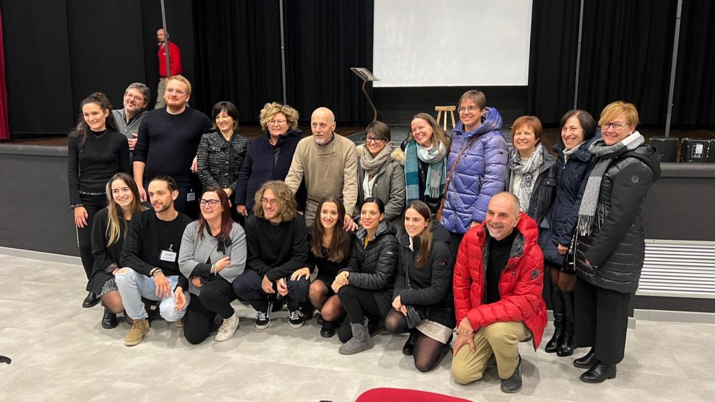 chiusura margherita in festa